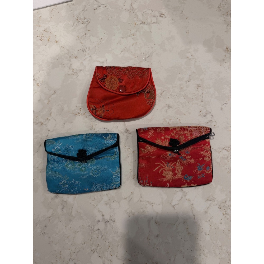 Set of 3 Chinese Silk Brocade Jewelry Pouches Red Blue Embroidered Travel Cases‎